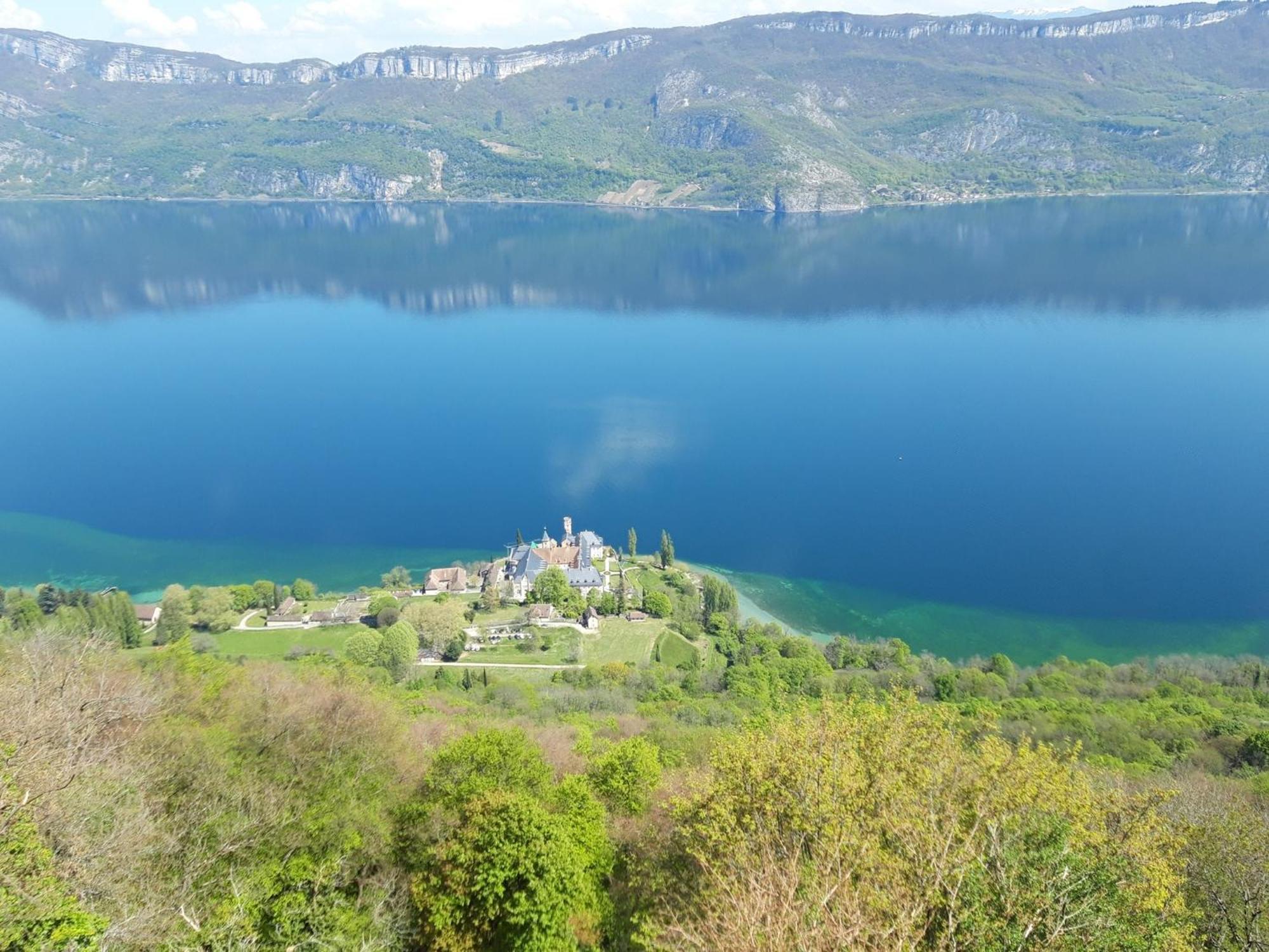 Valreley, Chambres Et Table D'Hotes Eco-Friendly Avec Bain Nordique Au Sud Du Massif Du Jura Champagne-en-Valromey Εξωτερικό φωτογραφία