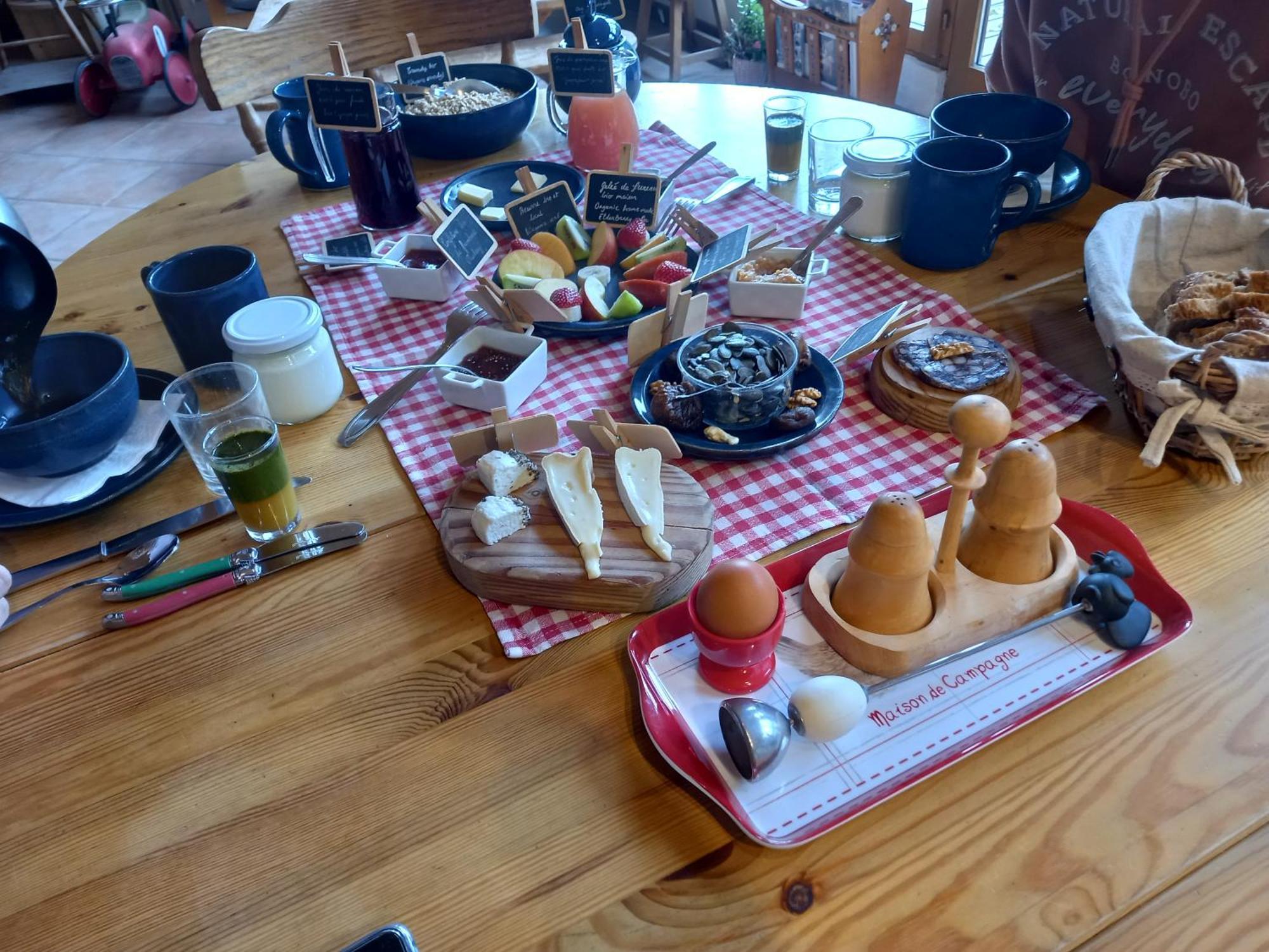 Valreley, Chambres Et Table D'Hotes Eco-Friendly Avec Bain Nordique Au Sud Du Massif Du Jura Champagne-en-Valromey Εξωτερικό φωτογραφία