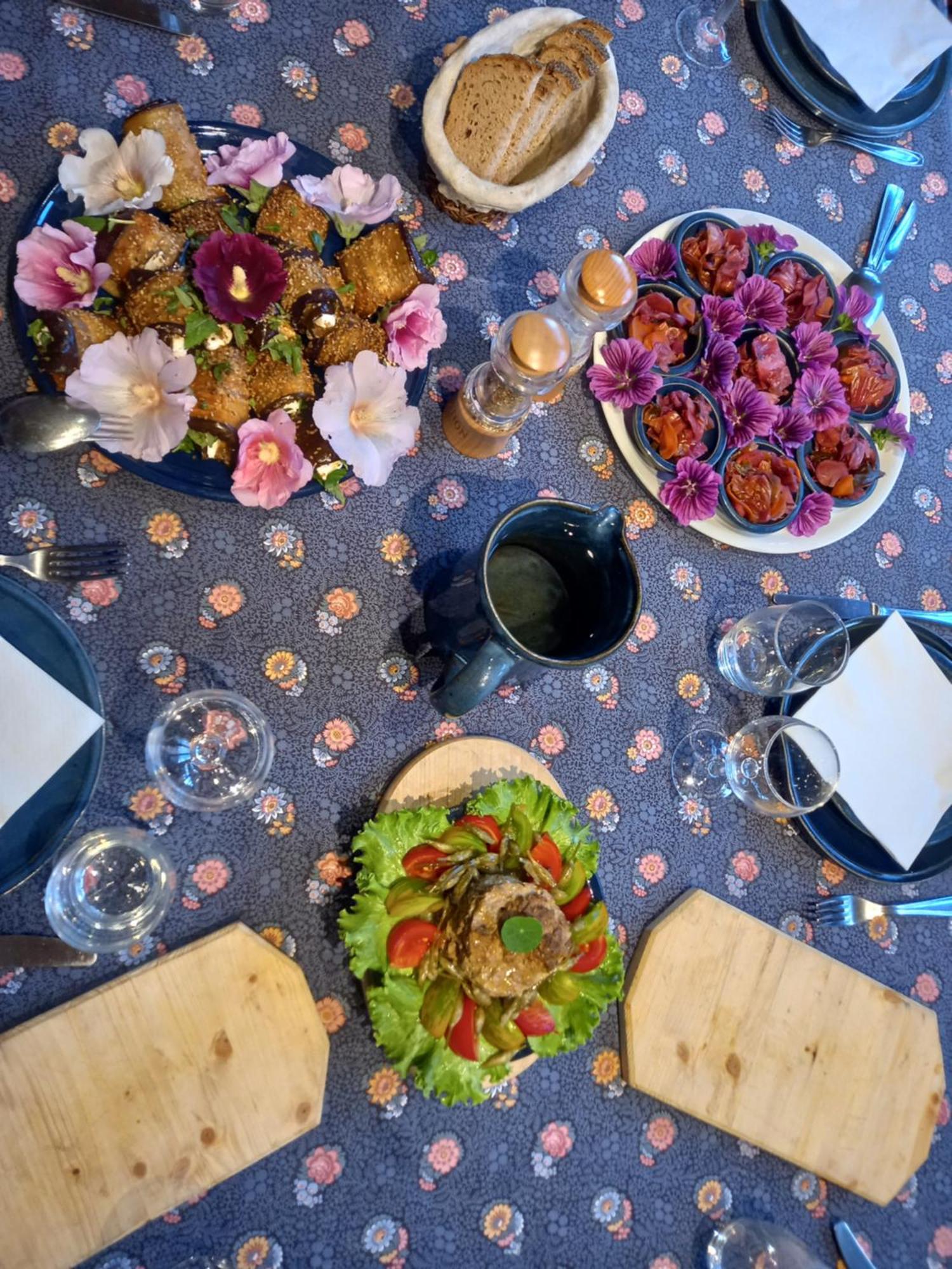 Valreley, Chambres Et Table D'Hotes Eco-Friendly Avec Bain Nordique Au Sud Du Massif Du Jura Champagne-en-Valromey Εξωτερικό φωτογραφία
